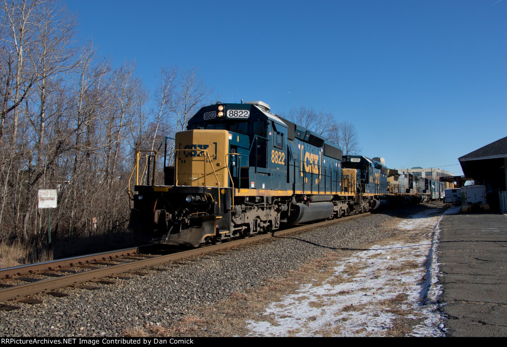 CSXT 8822 Leads M427 at Biddeford